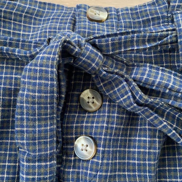 American Eagle High Rise Paper bag Mini Skirt - Picture 3 of 6